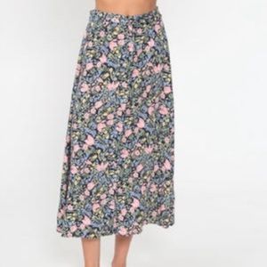 v i n t a g e ::
 80s & 90s skirt